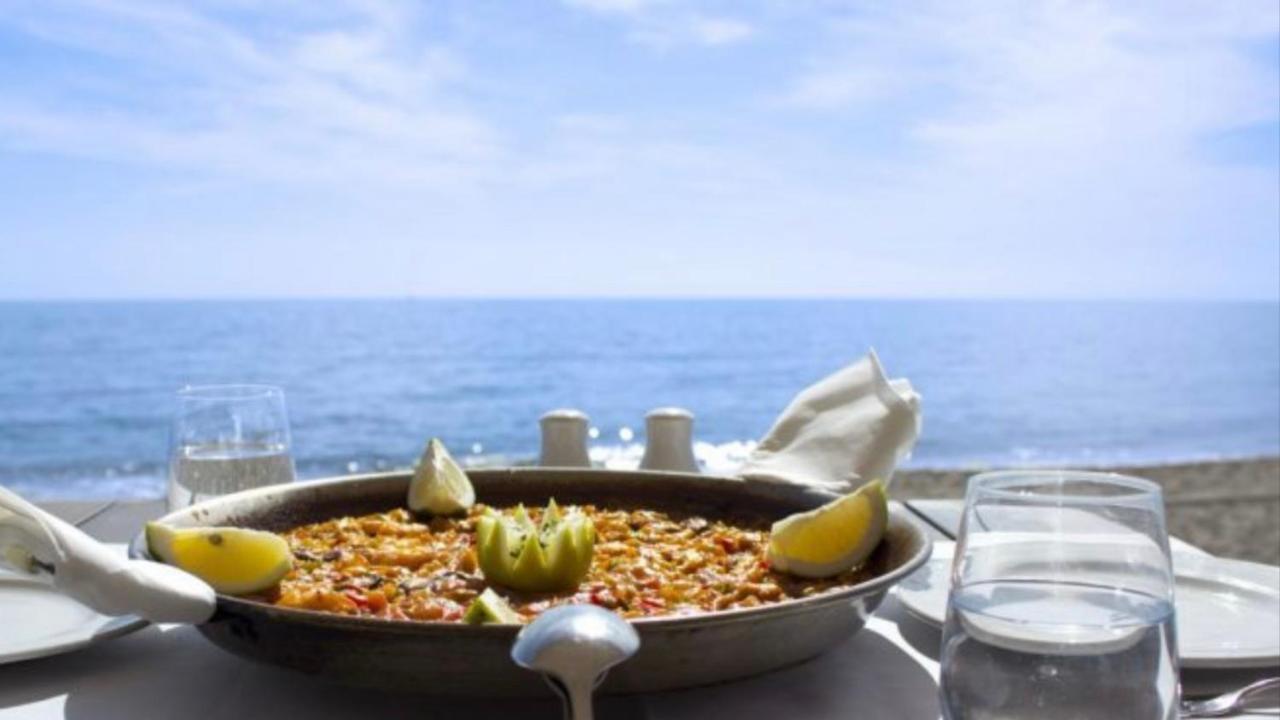 Marbella Beachfront - Beachside Apartment With Stunning Sea Views Luaran gambar